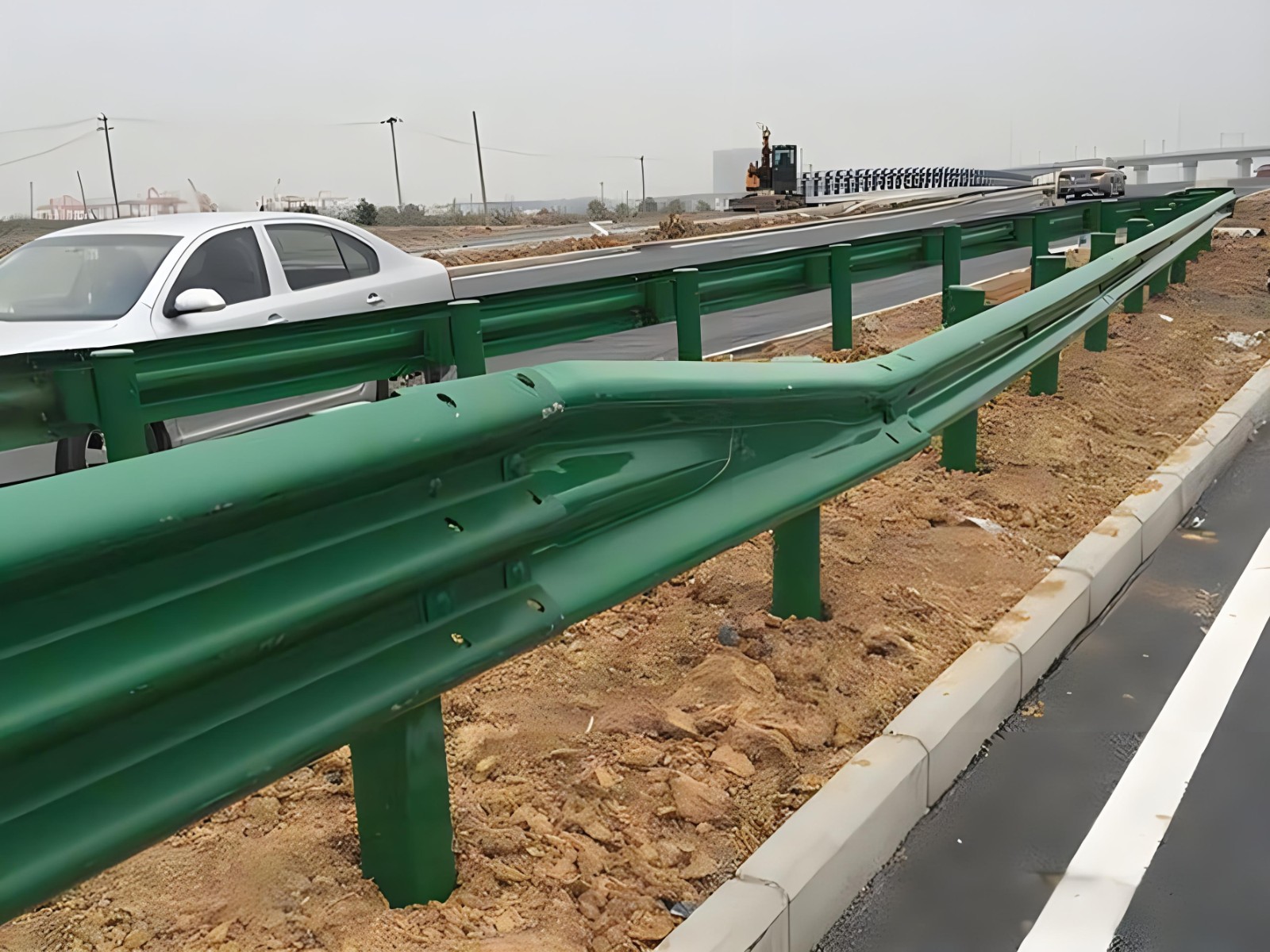 宁波高速波形护栏板日常维护方案确保道路安全新举措